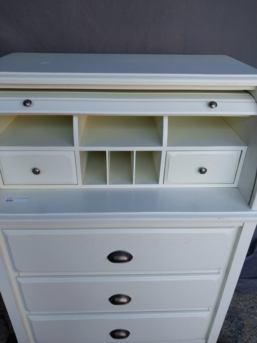 NOT OLD PAINTED 3 DRAWER CHEST WITH ROLL TOP