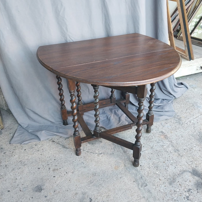 DARK OAK BARLEY TWIST DROPLEAF TABLE