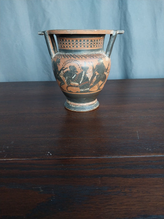 MEDIUM GREEK URN