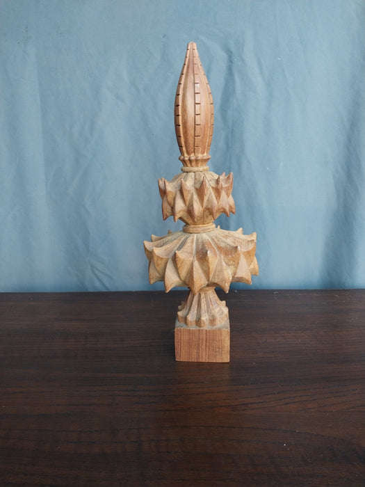 CARVED WOOD FINIAL