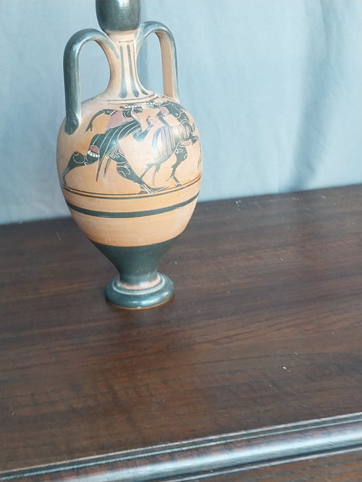 MEDIUM GREEK URN VASE