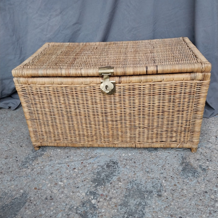 LARGE WICKER AND RATTAN TRUNK
