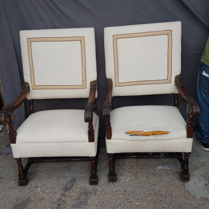 PAIR OF ITALIAN THRONE CHAIRS WITH FEATHER CARVED ARMS