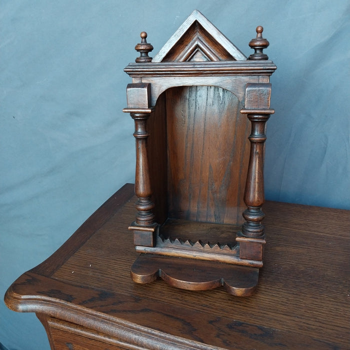 CARVED OAK STATUARY WALL NICHE