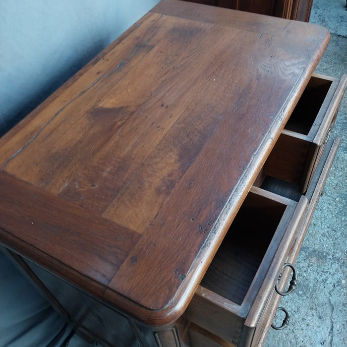 LOUIS XV PEGGED OAK COMMODE