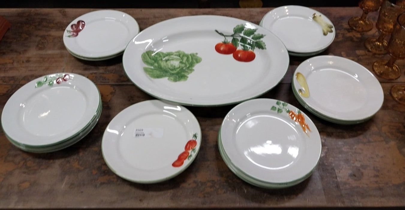 ITALIAN 17 PIECE VEGETABLE PLATE SET