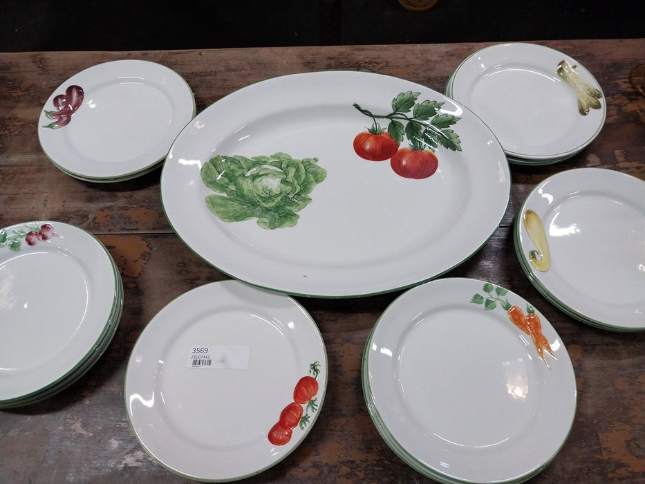 ITALIAN 17 PIECE VEGETABLE PLATE SET