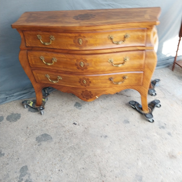 INLAID BOMBAY CHEST-FAROLIS