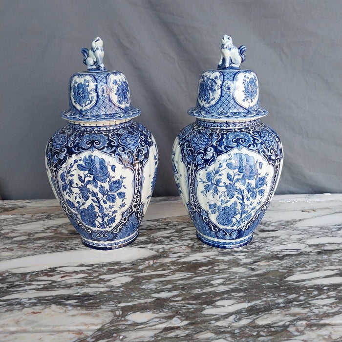 PAIR OF MEDIUM DELFT GINGER JARS