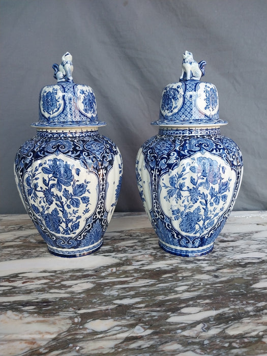 PAIR OF MEDIUM DELFT GINGER JARS