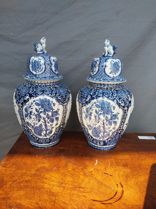 PAIR OF MEDIUM DELFT GINGER JARS
