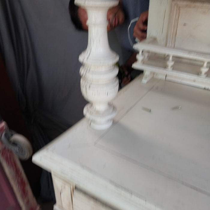 PAINTED WHITE HUNTBOARD WITH CARVED BIRDS