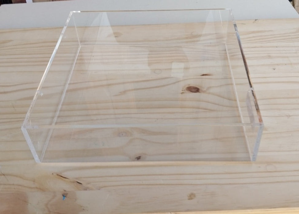 ACRYLIC BOX 13 X 13 X 3