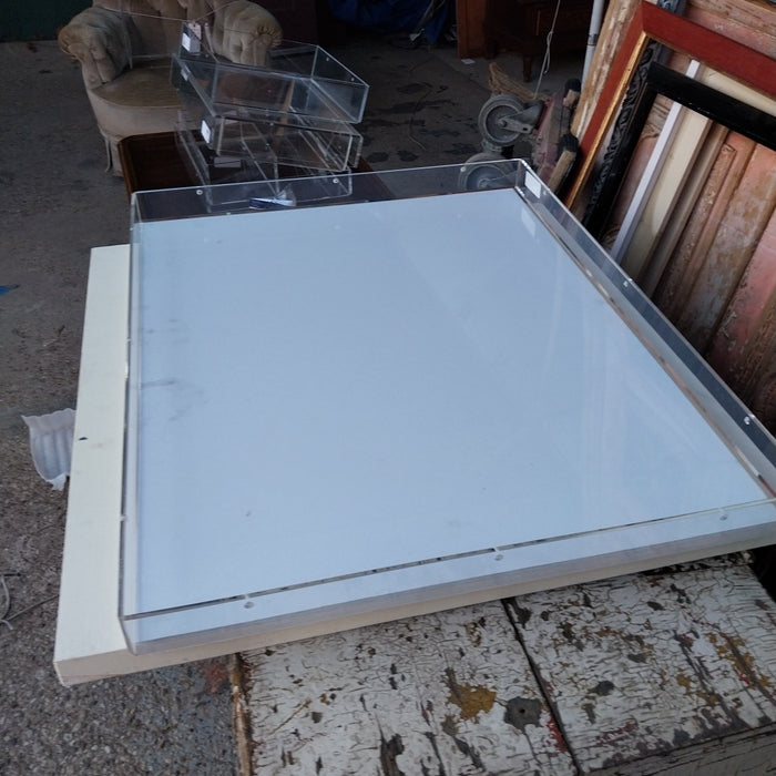ACRYLIC BOX WITH BASE 33 X 26 X 2.5