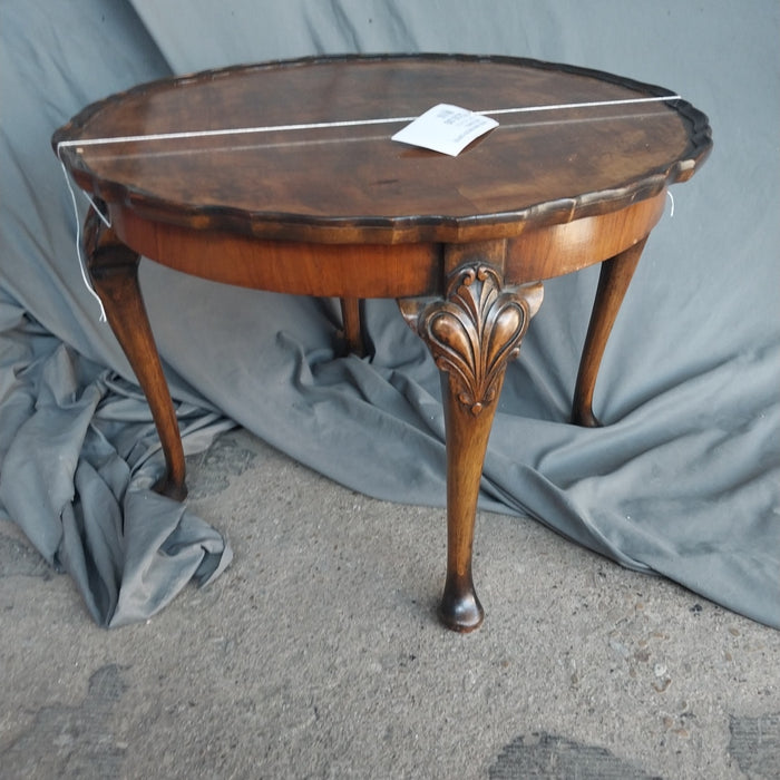 QUEEN ANN BURLED COFFEE TABLE SMALL
