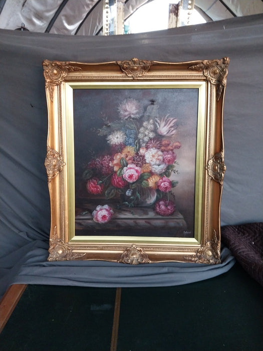 LARGE GILT FRAMED FLORAL OIL PAINTING