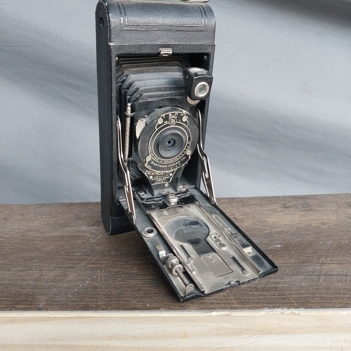 NO 19 POCKET KODAK CAMERA WITH BELLOWS