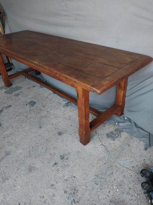 CANTED SQUARE LEGS RUSTIC FARM TABLE WITH EXPOSED TENONS IN TOP