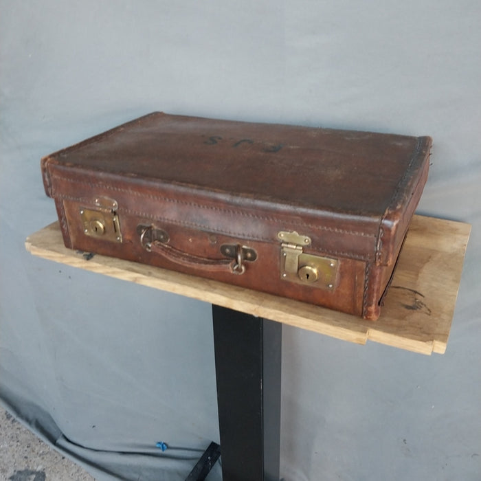 SMALL LEATHER SUITCASE