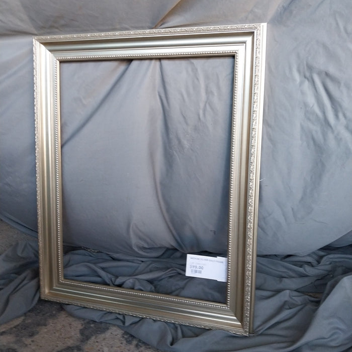 MEDIUM SILVER GOLD FRAME