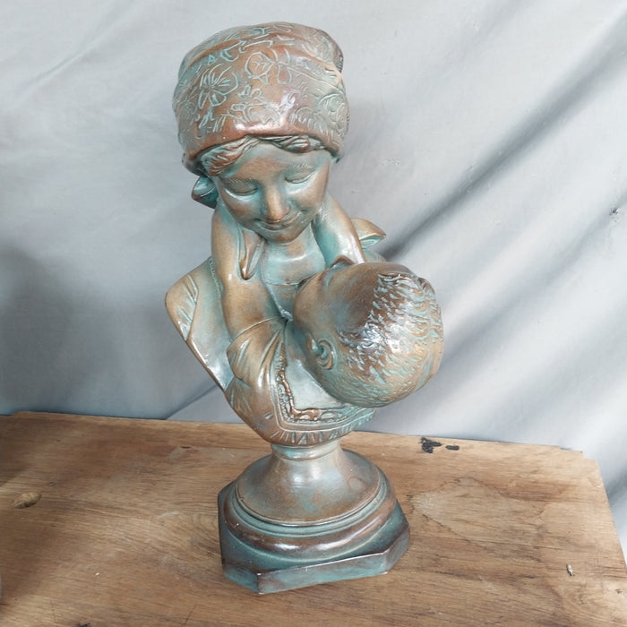 BRONZE COLOR MOTHER AND CHILD PLASTER BUST (FERNANO VICHI)