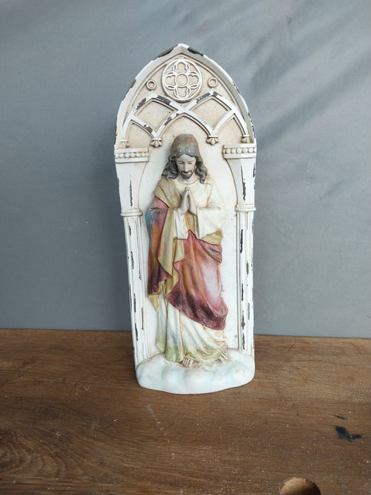 JESUS WALL PLAQUE RELIEF RESIN NOT OLD