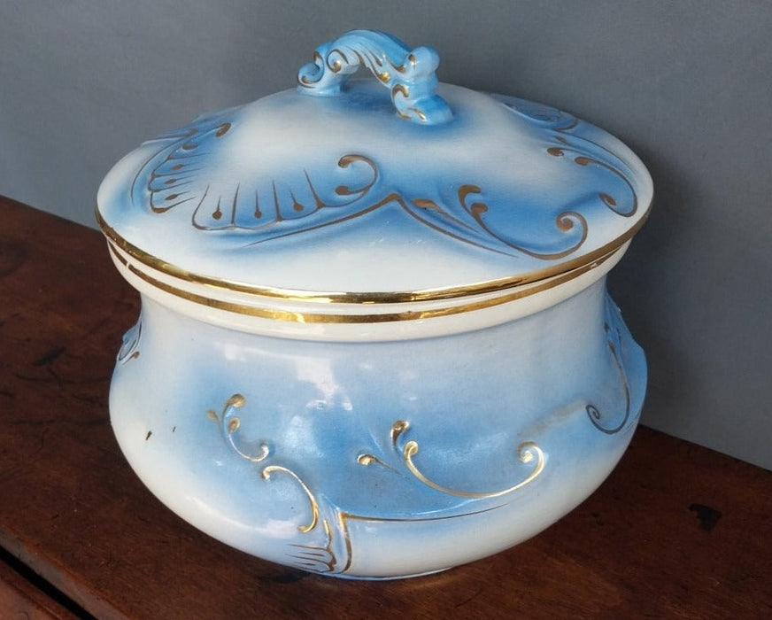 BLUE AND WHITE WITH GOLD CHAMBER POT WITH LID