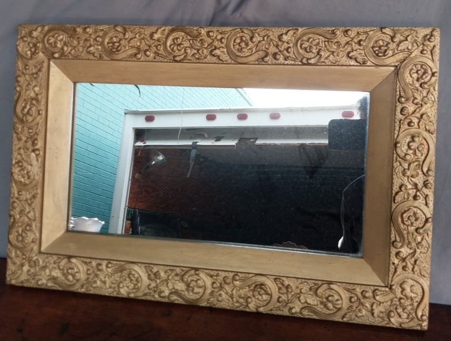 SMALL GILT GESSO RECTANGULAR MIRROR