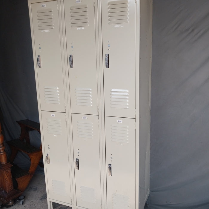 SET OF 6 LOCKERS BY LYON