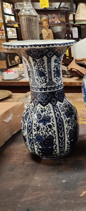 PAIR OF LARGE DELFT VASES