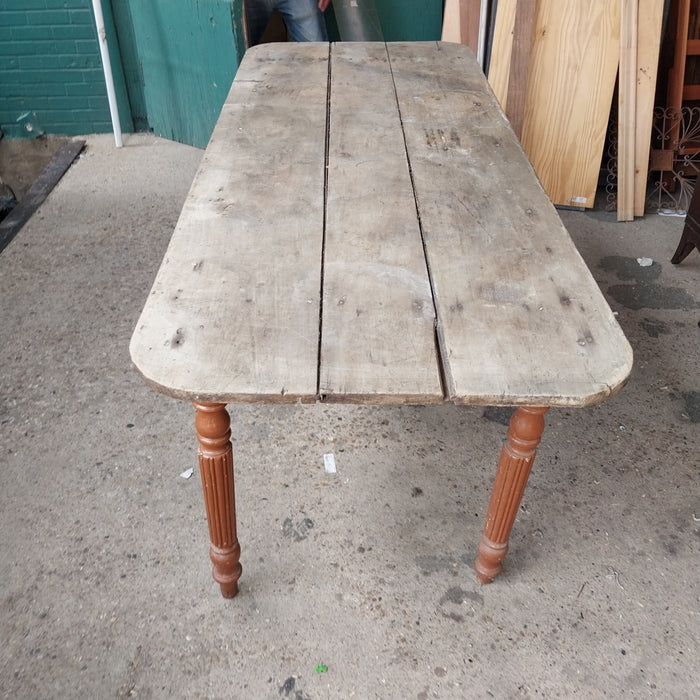 PAINTED PINE WORK TABLE WITH DRAWER AND REEDED LEGS