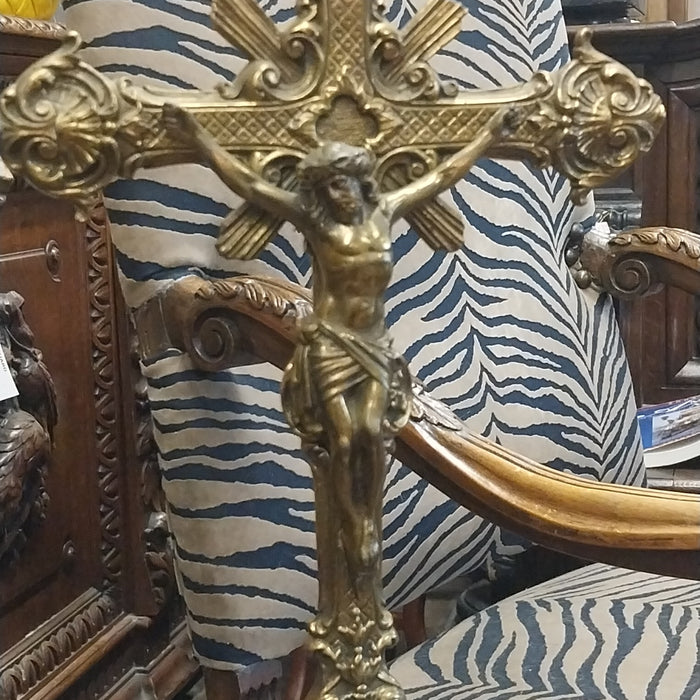 HEAVY BRASS CRUCIFIX