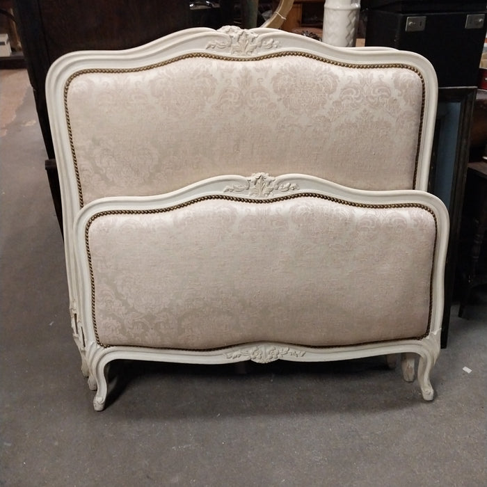 PAIR OF LOUIS XV STYLE PAINTED UPHOLSTERED BEDS
