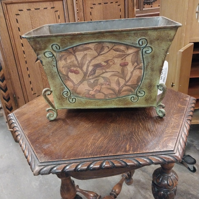 VINTAGE GREEN RECTANGULAR TOLE BIRD PLANTER