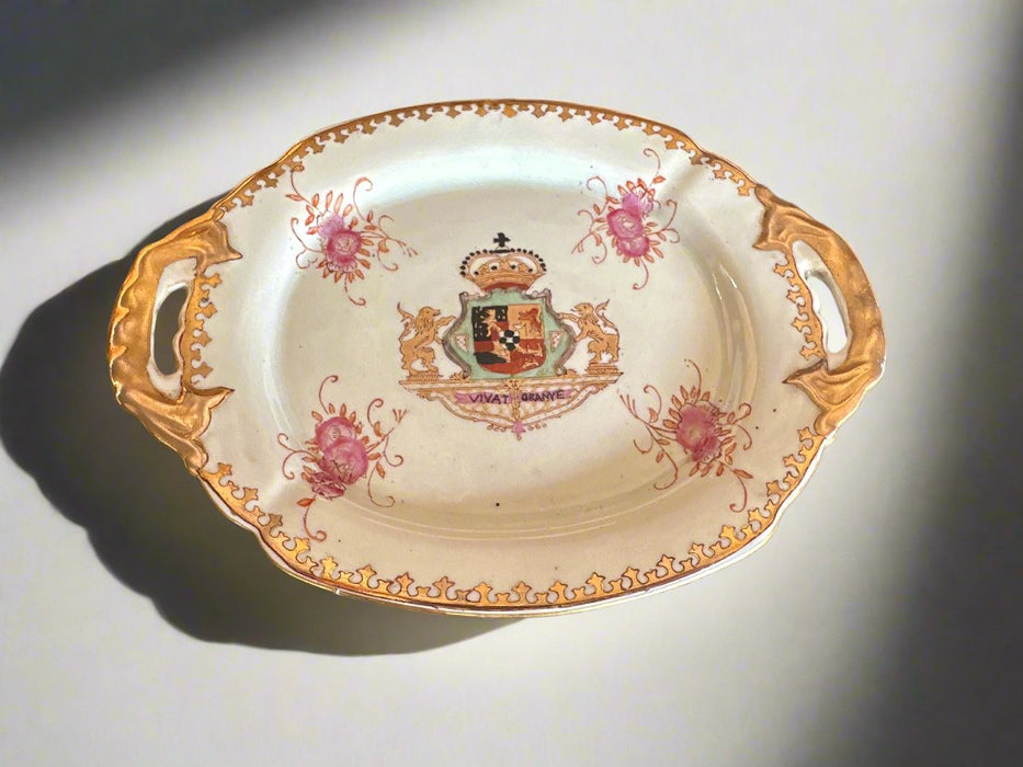 SMALL TRAY WITH CREST AND CROWN