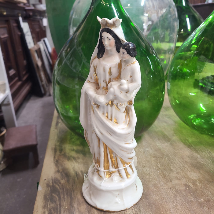 PORCELAIN MARY WITH JESUS STATUE