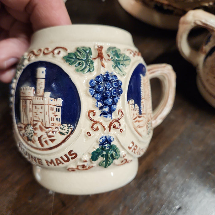 GERMAN GRAPE THEME PUNCH SET