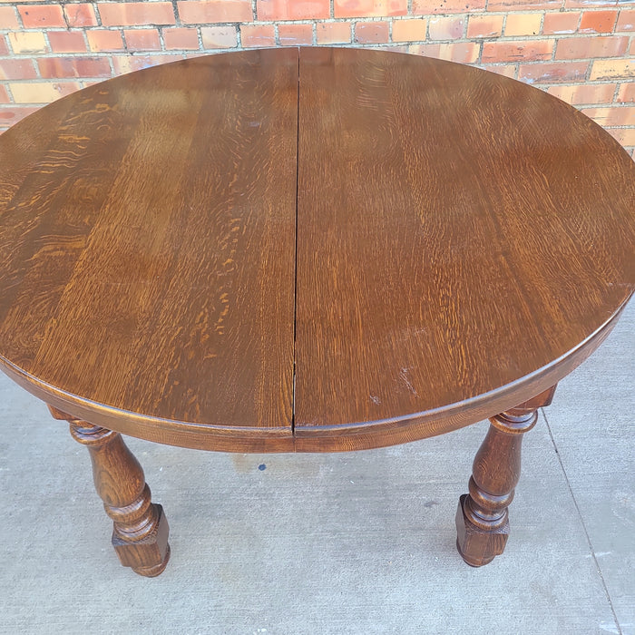 RUSTIC DARK OAK ROUND TABLE