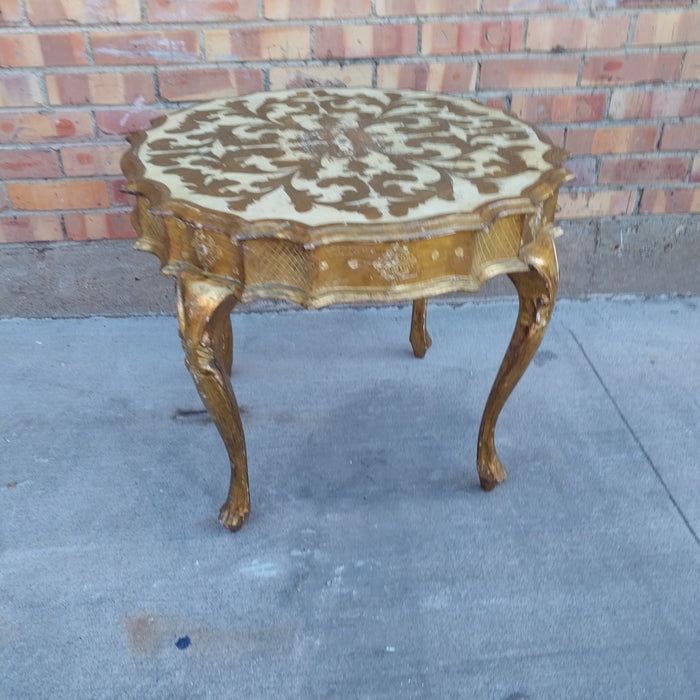SCALLOPED TOP GOLD FLORENTINE COFFEE TABLE