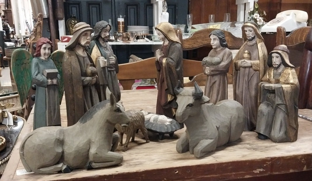 CARVED WOOD NATIVITY SCENE