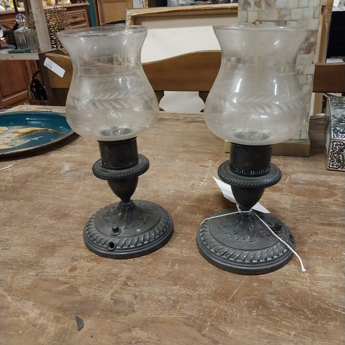 PAIR OF SILVER COLOR HURRICANE LAMPS