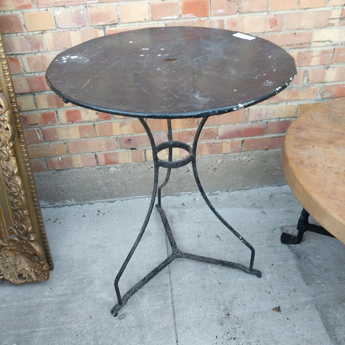 ROUND BLACK IRON PUB TABLE