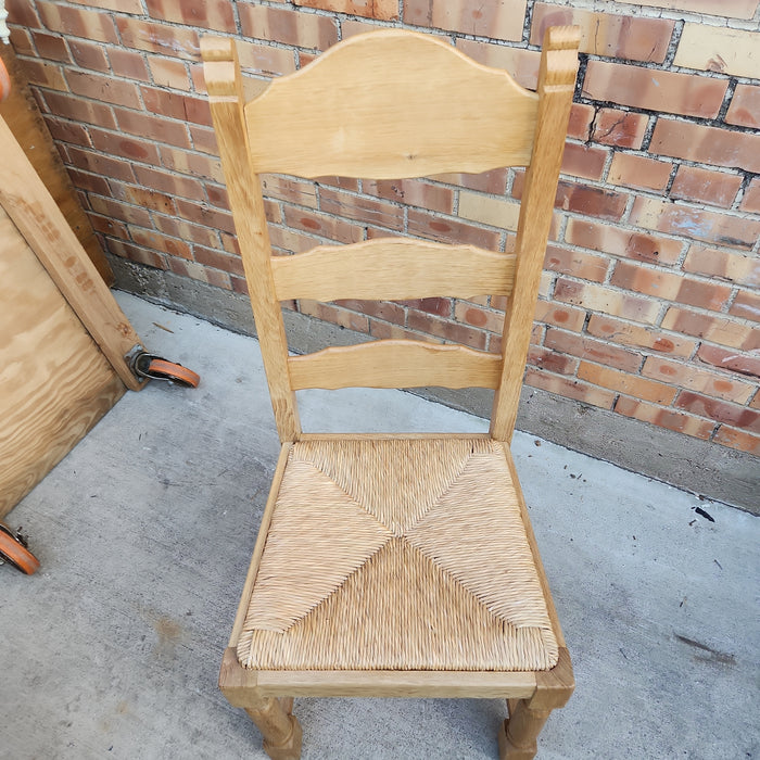 SET OF 6 LIGHT OAK LADDER BACK CHAIRS WITH RUSH SEATS