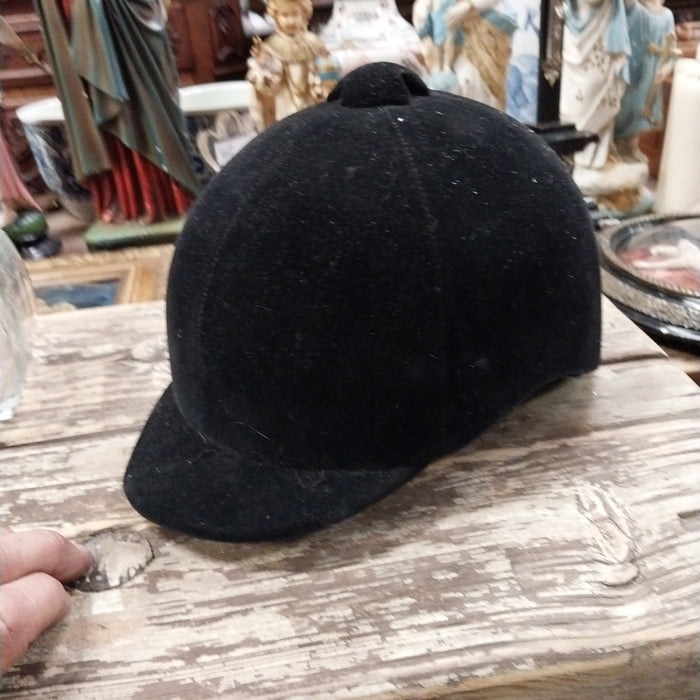 JOCKY HAT