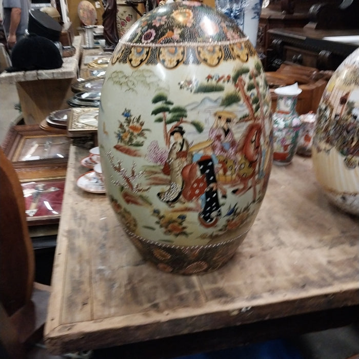 LARGE SATSUMA PORCELAIN EGG