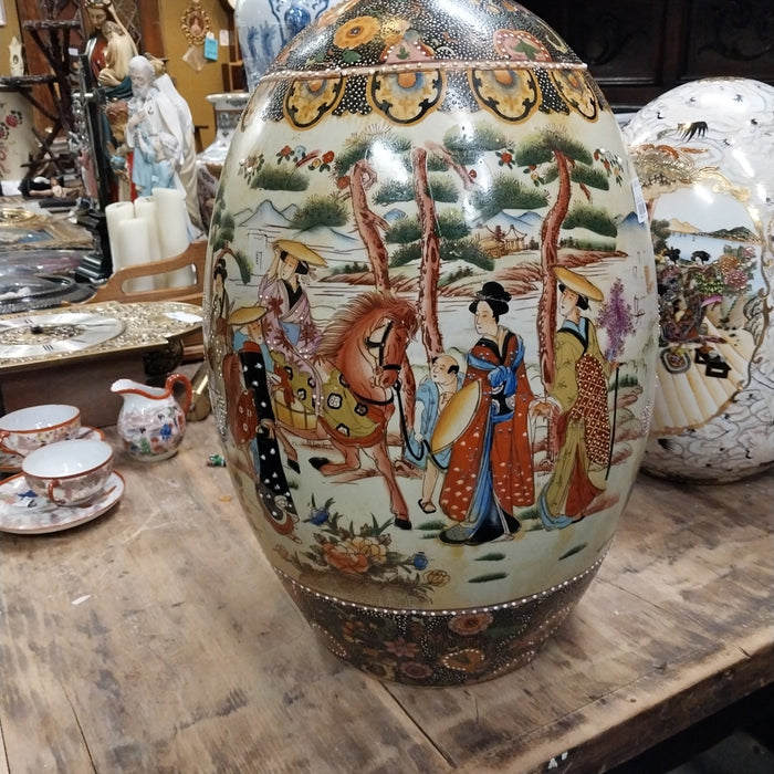 LARGE SATSUMA PORCELAIN EGG