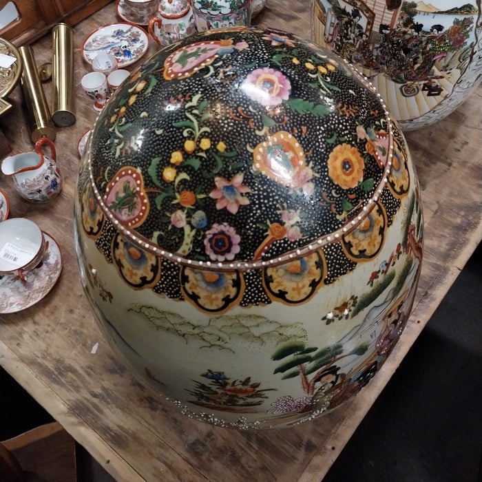 LARGE SATSUMA PORCELAIN EGG