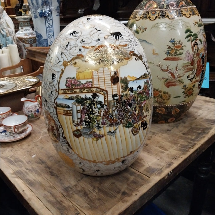 LARGE ASIAN PORCELAIN EGG