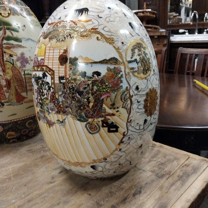 LARGE ASIAN PORCELAIN EGG