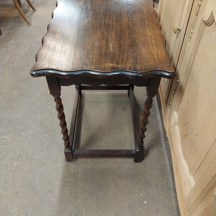 OAK BARLEY TWIST SIDE TABLE